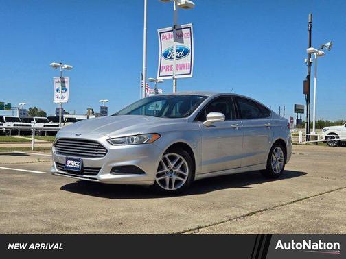 Bronze Fire Metallic Tinted Clearcoat 2015 Ford Fusion SE