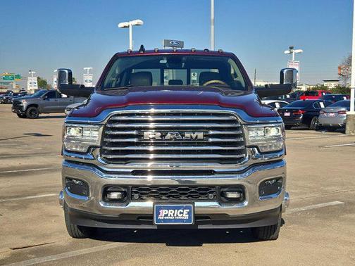 Delmonico Red Pearlcoat 2022 RAM 3500 Longhorn