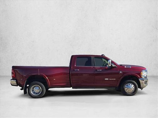 Delmonico Red Pearlcoat 2022 RAM 3500 Longhorn