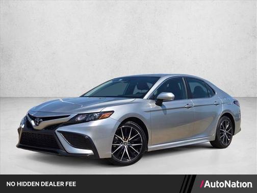 Celestial Silver Metallic 2024 Toyota Camry SE