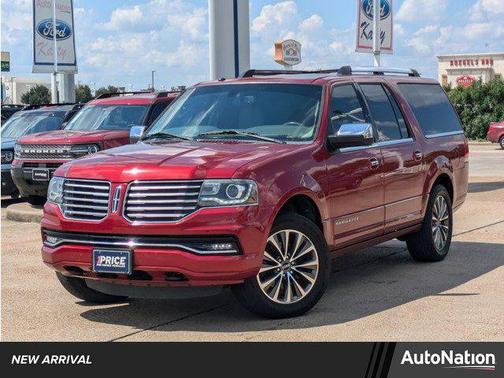 2017 Lincoln Navigator Select