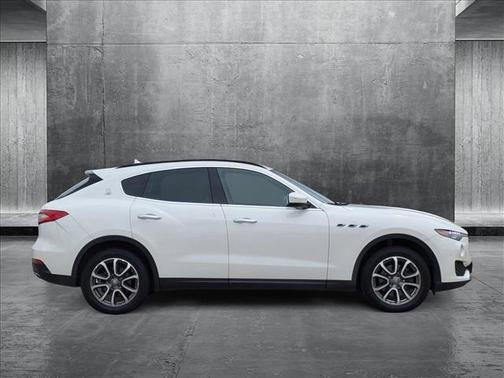 2018 Maserati Levante Base