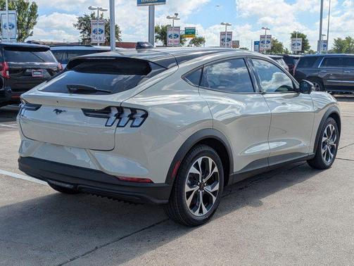 2025 Ford Mustang Mach-E Select