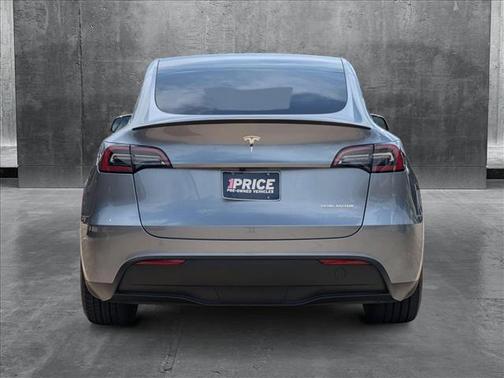 2025 Tesla Model Y Performance Dual Motor All-Wheel Drive
