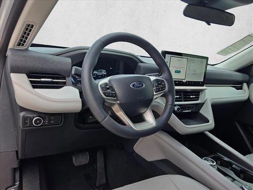 Space White Metallic 2026 Ford Explorer Active