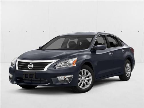 Storm 2015 Nissan Altima 2.5 S