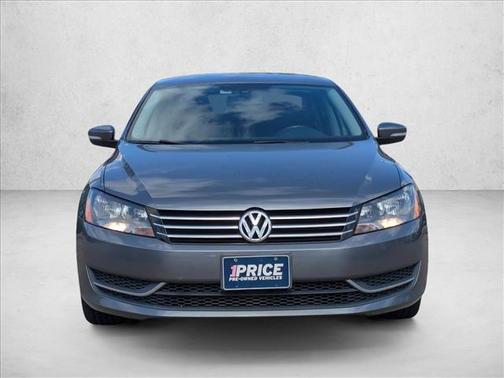 2014 Volkswagen Passat 2.5L SE