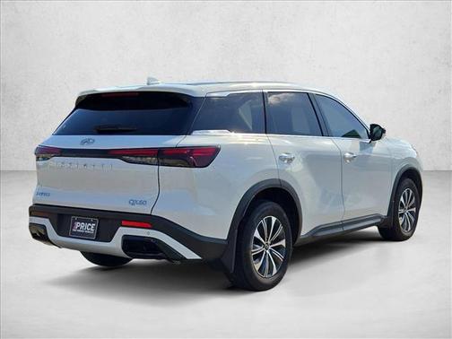 2025 INFINITI QX60 Pure