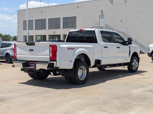 2025 Ford F-350 XLT
