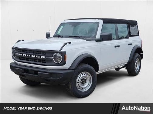 2025 Ford Bronco Base 4 Door 4x4