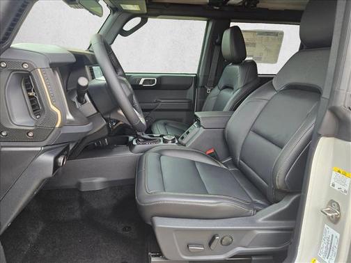 Avalanche Gray 2026 Ford Bronco Badlands