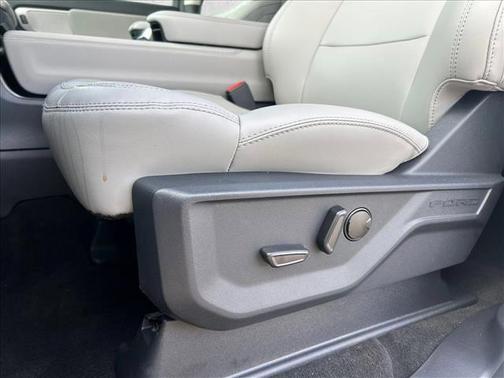 2026 Ford Expedition Max Active 4x2