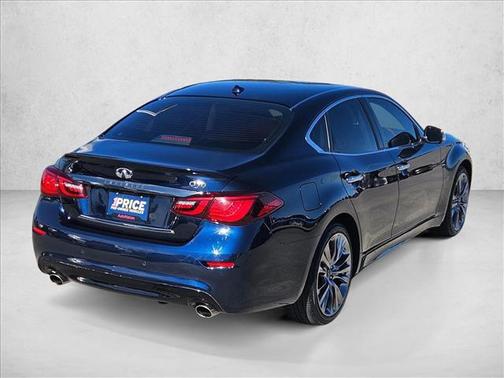 2019 INFINITI Q70 3.7 LUXE