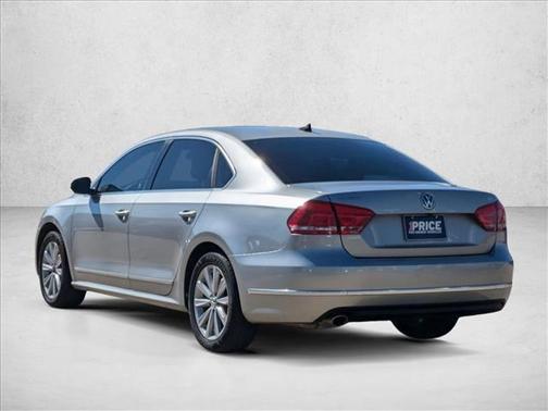 2012 Volkswagen Passat 2.5 SEL Premium