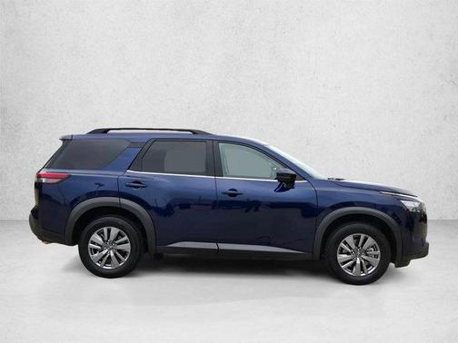 Deep Ocean Blue Pearl 2025 Nissan Pathfinder SV FWD