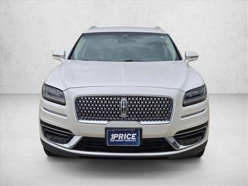 White Platinum Metallic Tri-Coat 2019 Lincoln Nautilus Select