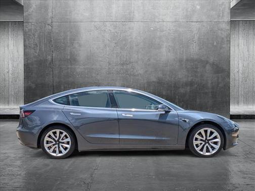 2019 Tesla Model 3 Mid Range