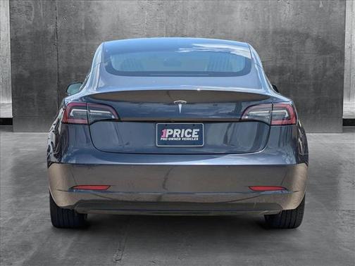 2019 Tesla Model 3 Mid Range