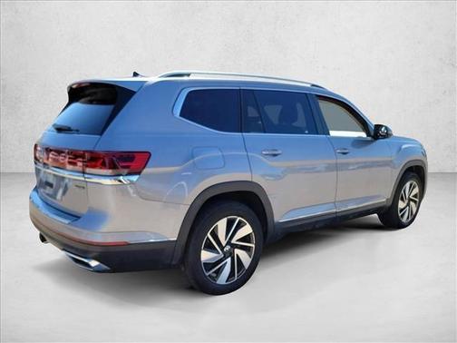 Platinum Gray Meta 2024 Volkswagen Atlas 2.0T SEL