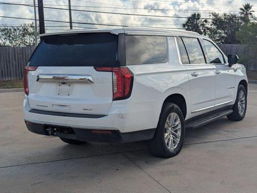 2021 GMC Yukon XL SLT