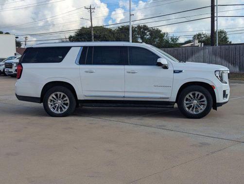 2021 GMC Yukon XL SLT