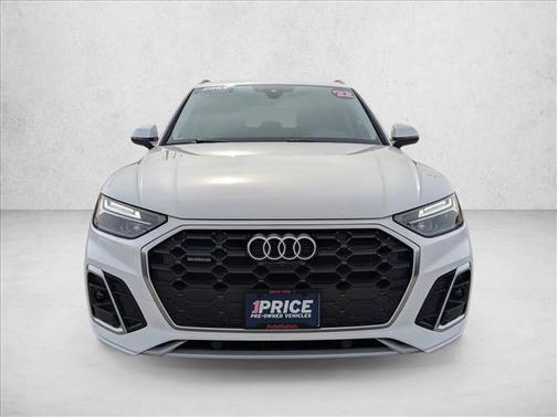 2022 Audi Q5 45 S line Premium Plus