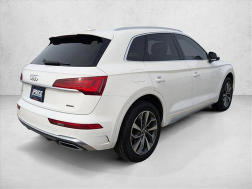 2022 Audi Q5 45 S line Premium Plus