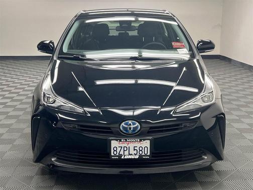 2022 Toyota Prius LE