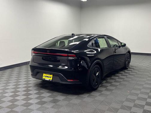 Midnight Black Metallic 2025 Toyota Prius LE
