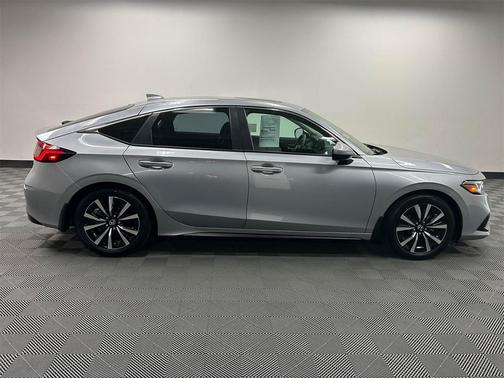 2023 Honda Civic EX-L