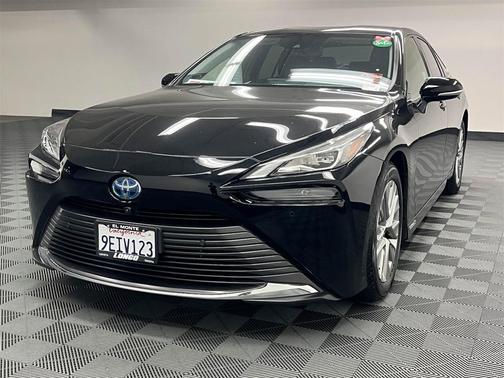 2022 Toyota Mirai Base
