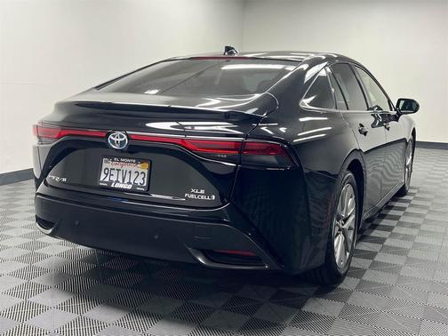 2022 Toyota Mirai Base