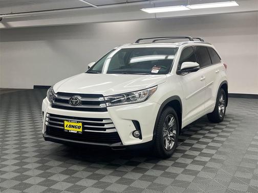 2017 Toyota Highlander Limited Platinum