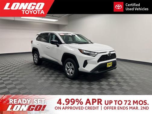 2024 Toyota RAV4 LE