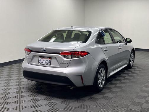 Classic Silver Metallic 2024 Toyota Corolla Hybrid LE
