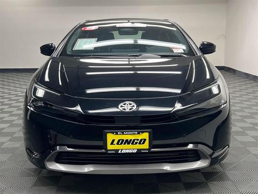 2024 Toyota Prius XLE