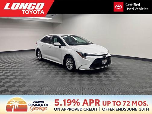 Ice Cap 2025 Toyota Corolla LE