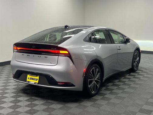 2024 Toyota Prius XLE