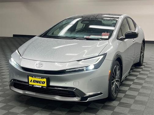 2024 Toyota Prius XLE