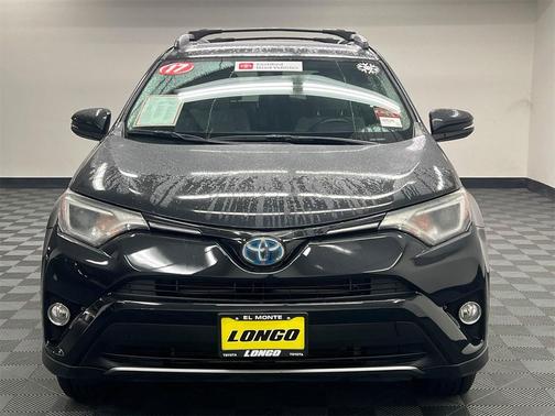 2017 Toyota RAV4 Hybrid XLE