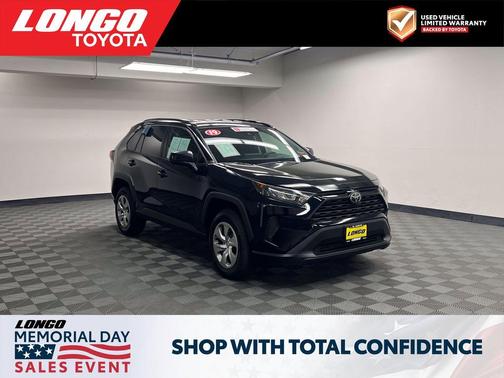 Midnight Black Metallic 2019 Toyota RAV4 LE