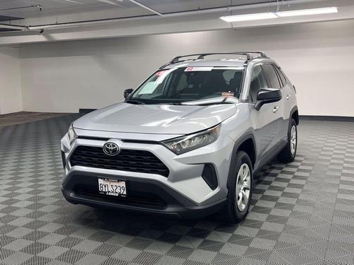 Silver Sky Metallic 2020 Toyota RAV4 LE