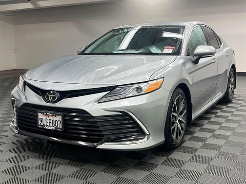 2024 Toyota Camry XLE
