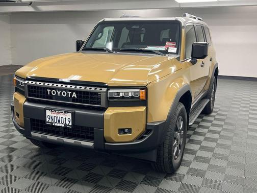 Trail Dust/Gray Scape 2024 Toyota Land Cruiser Base