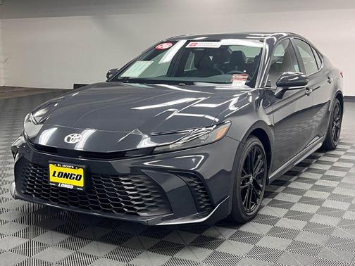 Underground 2026 Toyota Camry SE