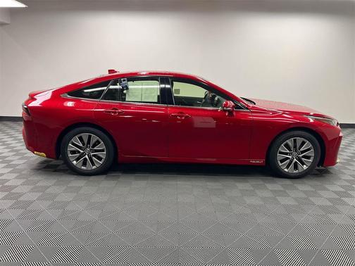 2022 Toyota Mirai Base
