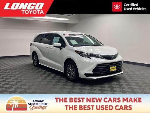 Ice Cap 2025 Toyota Sienna LE