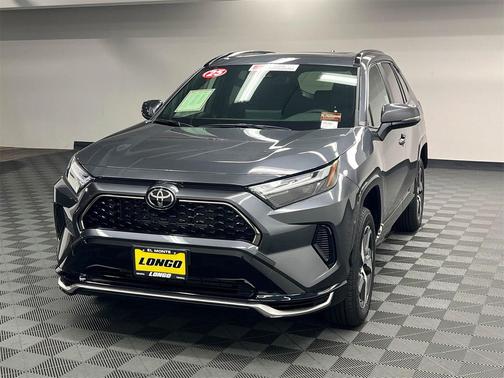 2025 Toyota RAV4 Hybrid SE