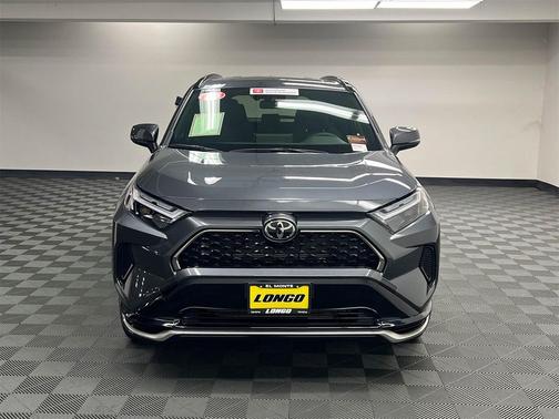 2025 Toyota RAV4 Hybrid SE