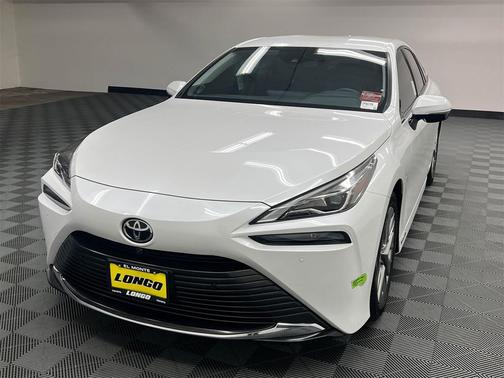 2023 Toyota Mirai Base
